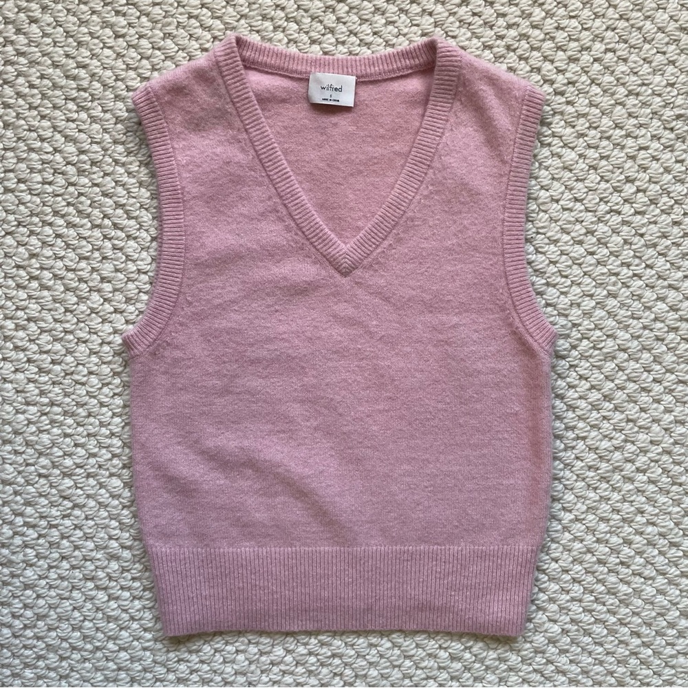 Wilfred Pink V-Neck Sweater